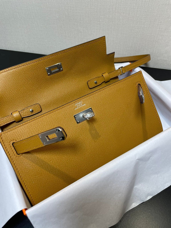 kelly to go wallet 20.5 kraft epsom silver hardware