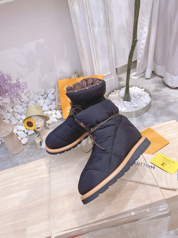 STIVALETTI PILLOW COMFORT IN NYLON NERO