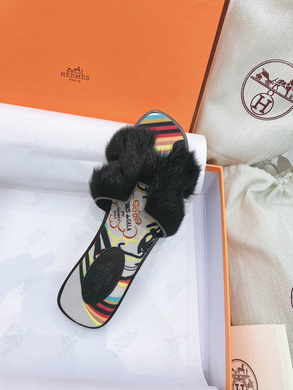 Tessuto in pelliccia di visone nero Oran HM 25 348007