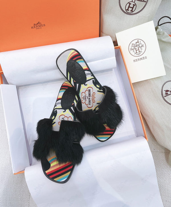 Tessuto in pelliccia di visone nero Oran HM 25 348007