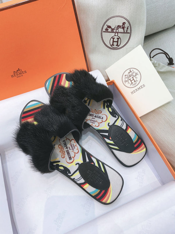 Tessuto in pelliccia di visone nero Oran HM 25 348007