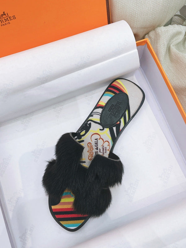 Tessuto in pelliccia di visone nero Oran HM 25 348007