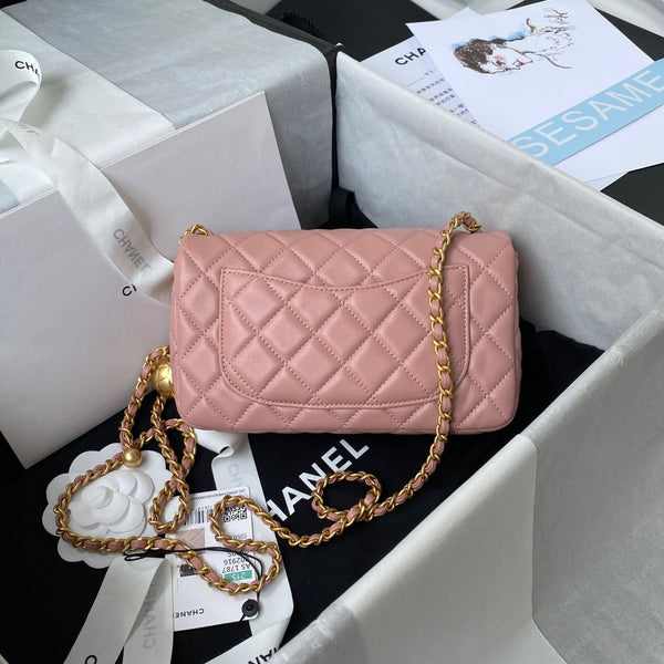 Classic Mini Flap Bag 20cm Pink Lambskin Gold Hardware