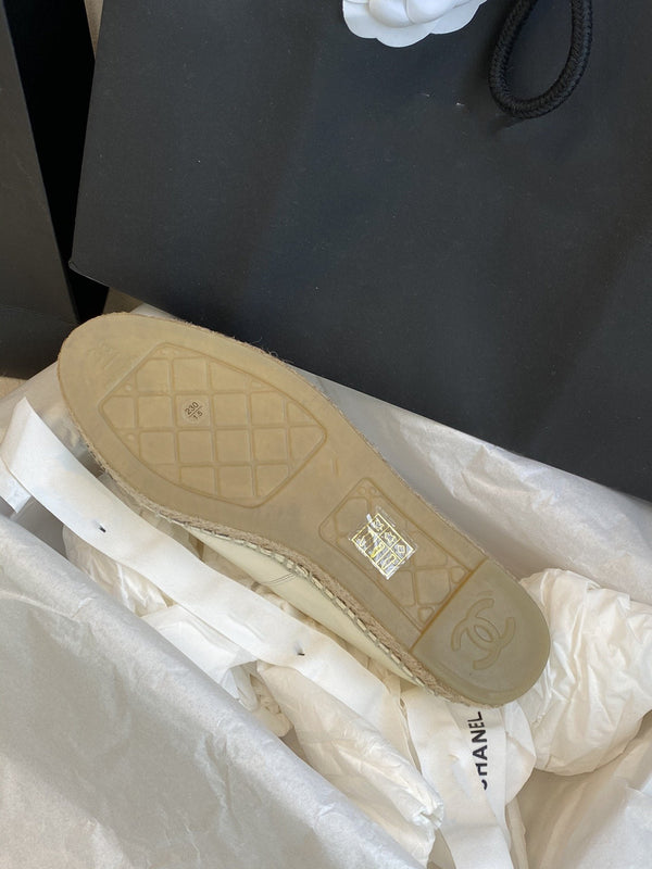 espadrilles white lambskin black velvet