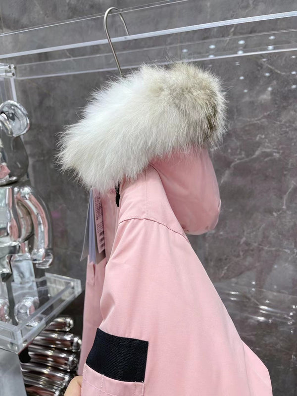 C. Goose Bomber Jacket Light Pink Polyester 0033