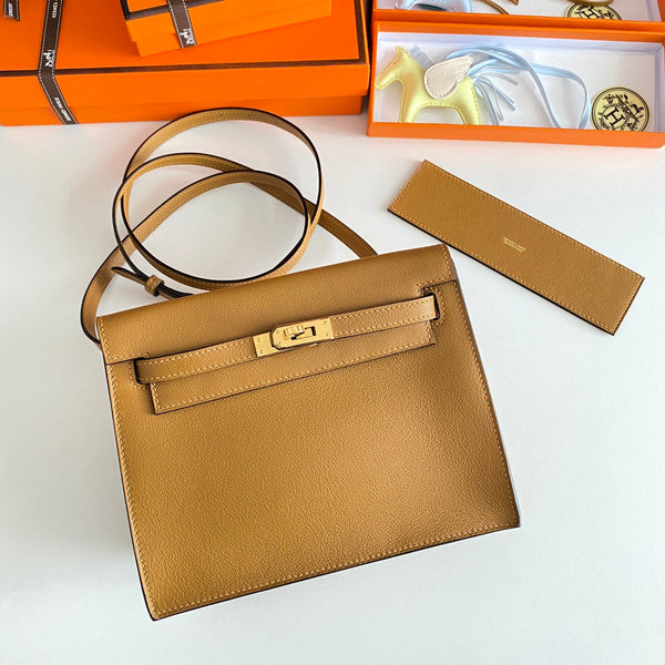 Kelly Danse II 22cm Gold Evercolor Leather Ghw