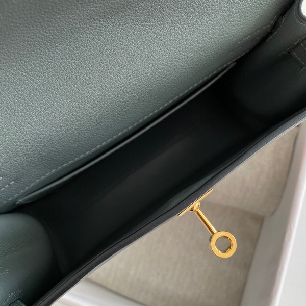 Kelly Danse II 22cm Sky Blue Evercolor Leather Ghw