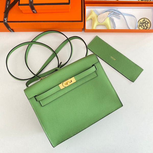 Kelly Danse II 22cm Green Evercolor Leather Ghw