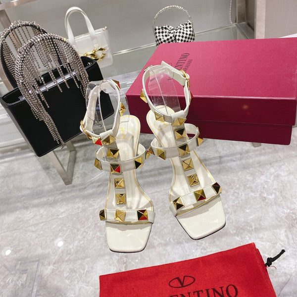 Valentino Studded Strappy Pumps 95mm Sheepskin 239551