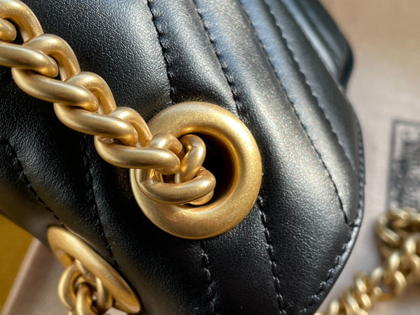 BORSA GG MARMONT TRAPUNTATA GRANDE 26 IN PELLE DI VITELLO NERA