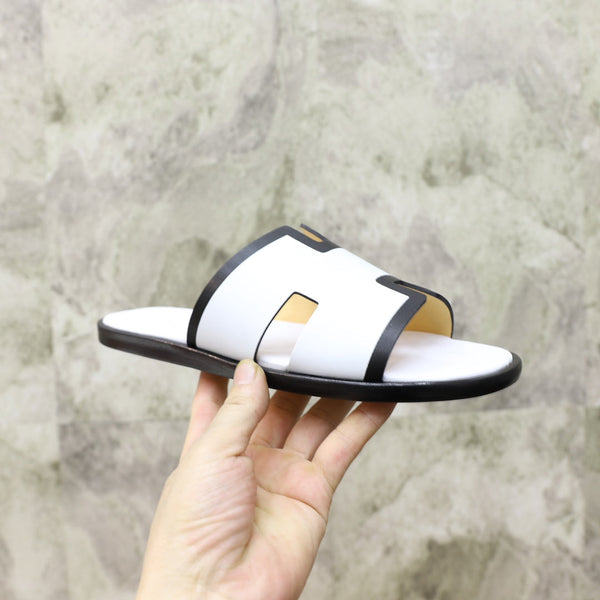 HM IZMIR SANDAL WHITE AND BLACK CALFSKIN