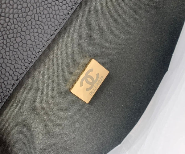 CC GRAND SHOPPING TOTE BAG 34CM BLACK CAVIAR GOLD HARDWARE