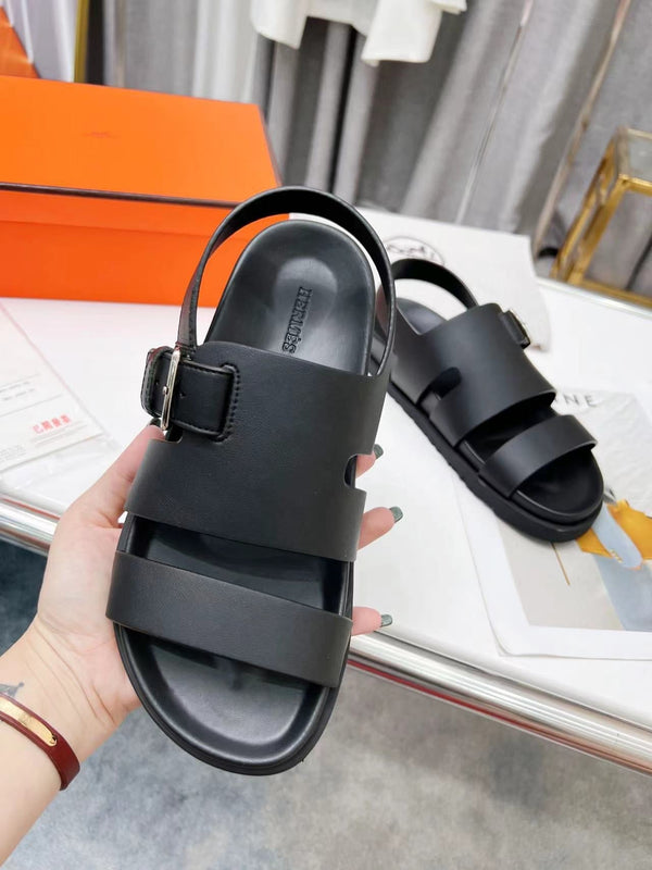 SANDALO HM HENRIO IN PELLE DI VITELLO NERA