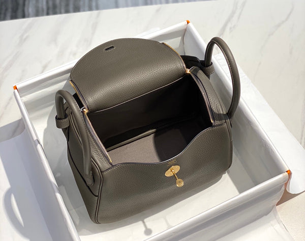 HM LINDY 30 BAG OLIVE TAURILLON CLEMENCE LEATHER