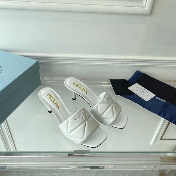 Sandalo con tacco Pra 65 suola a punta trapuntata in pelle bianca