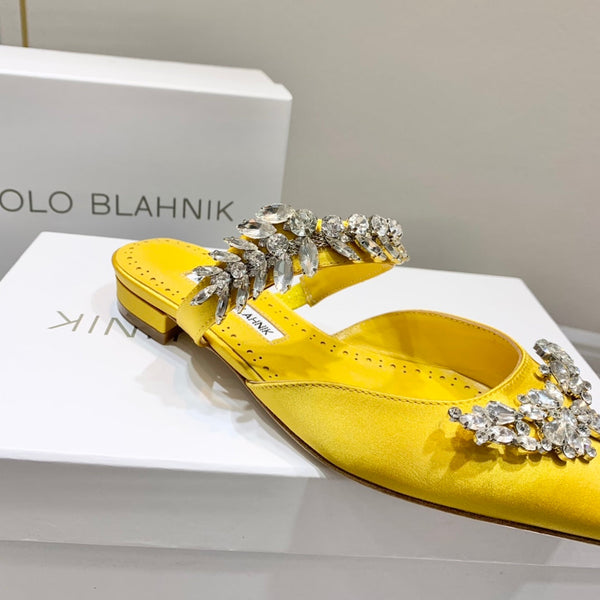 Manolo Flats Mules Crystal Yellow Silk Satin 327472