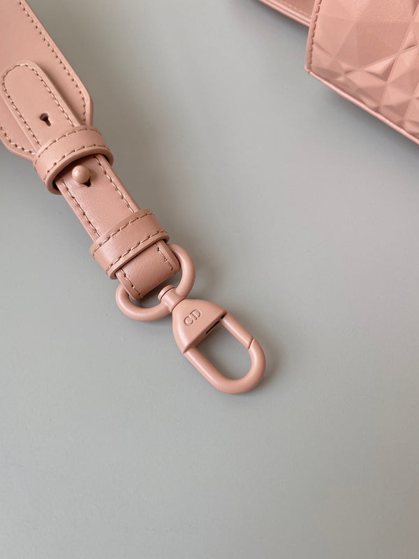 SMALL LADY 20 BLUSH ULTRAMATTE LAMBSKIN DIAMOND MOTIF