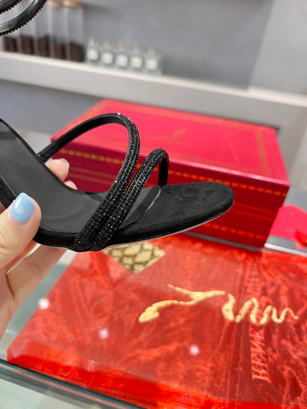 RC Heavy Industry Snake-Shape Black Silk Creole Rhinestones 251004