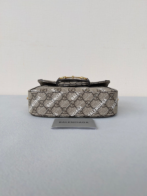 GG MINI 25 PRINTED SADDLE BAG IN EICRU BEIGE CANVAS