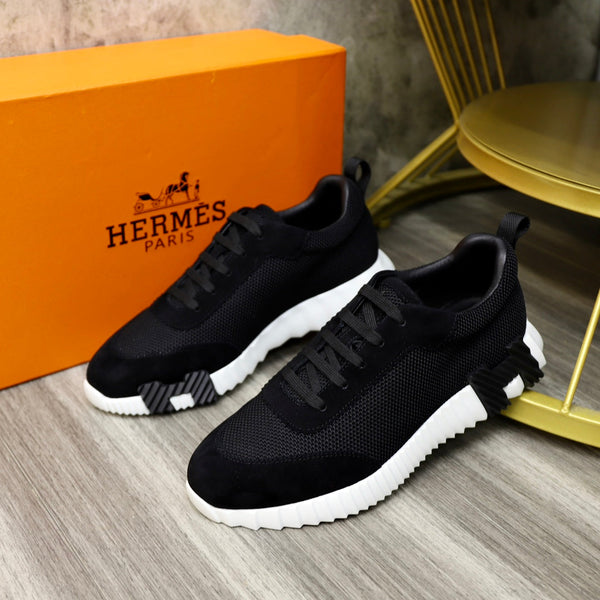 HM BOUNCING SNEAKER BLACK BREATHABLE FABRIC