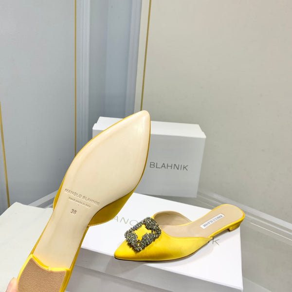 Manolo Buckle Flast Mules Yellow Silk 327516
