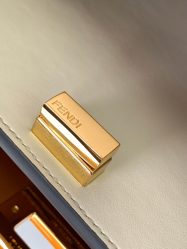 Peekaboo ISeeU Small 27cm Bag grey lambskin gold hardware