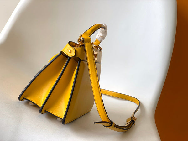 Borsa Peekaboo ISeeU Petite 20 Pelle di agnello gialla Ghw 