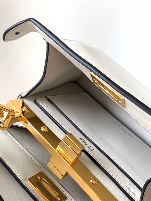 Borsa Peekaboo ISeeU Petite 20 Pelle di agnello bianca Ghw 