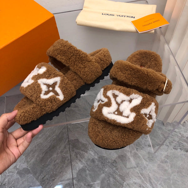 LV Paseo Flat Comfort Mule in lana marrone scuro