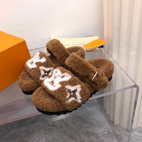 LV Paseo Flat Comfort Mule in lana marrone scuro