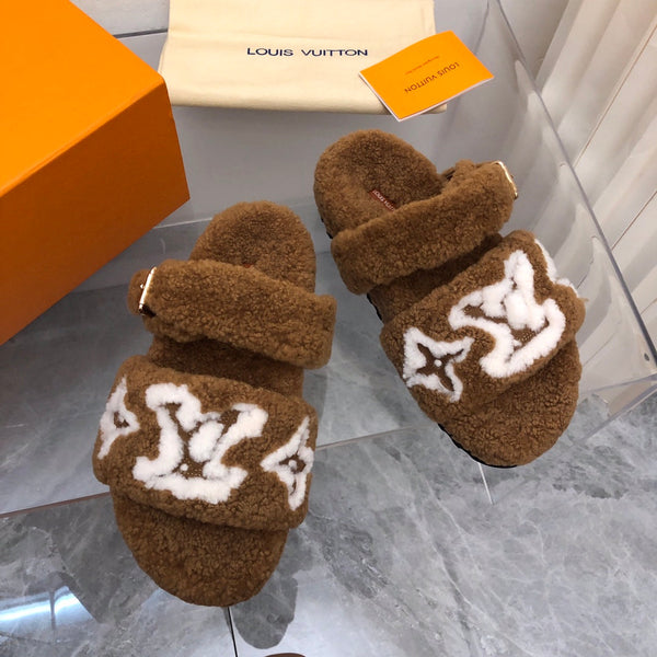 LV Paseo Flat Comfort Mule in lana marrone scuro
