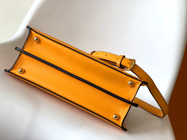 Borsa Peekaboo ISeeU Small da 27 cm in pelle di agnello gialla con finiture dorate 