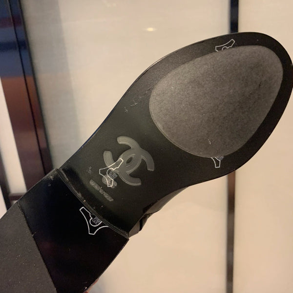 Stivali alti CC 35 mm con catena in pelle di vacchetta 940094