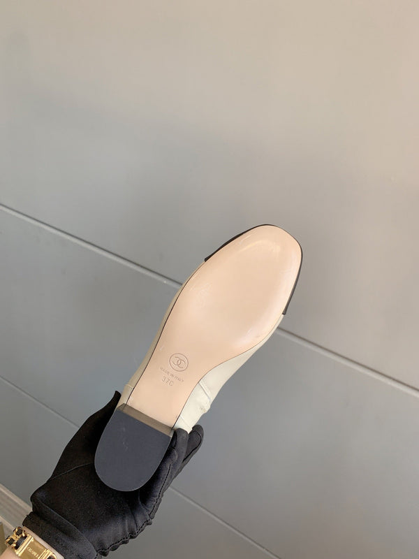 CC Ankle Boots Block Heel 60mm White Black Cowhide 464569