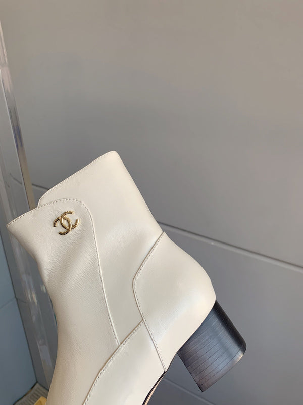 CC Ankle Boots Block Heel 60mm White Black Cowhide 464569