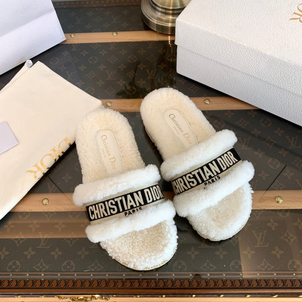 CD Dway Slide Black White Wool Fleece Lining And Canvas Fabric