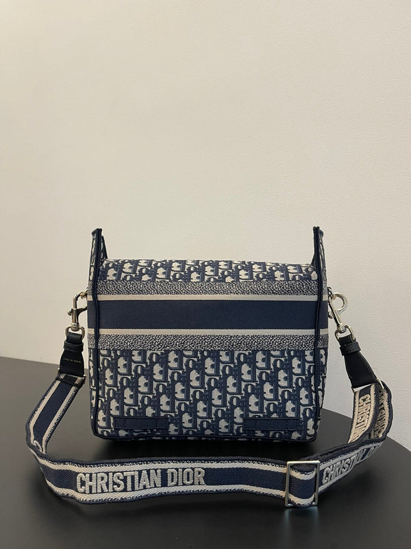 MEDIUM 28 DIORCAMP BAG IN BLUE OBLIQUE EMBROIDERY