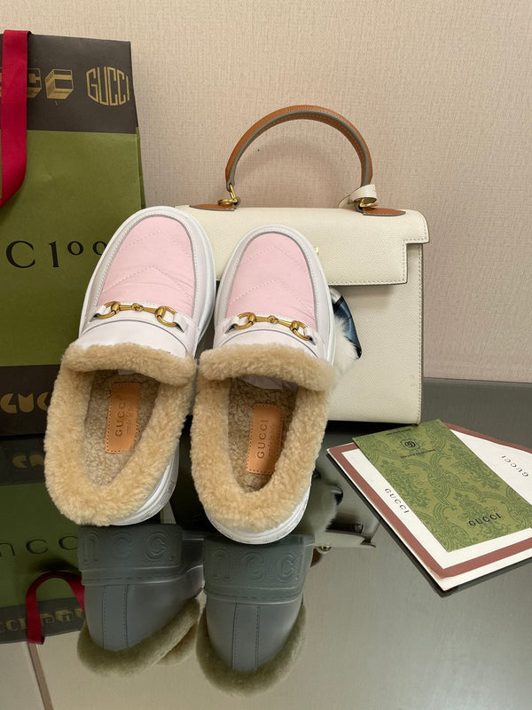 MOCASSINO GG IN PELLE DI VITELLO BIANCO MIX ROSA CHIARO CON FODERA IN LANA BEIGE