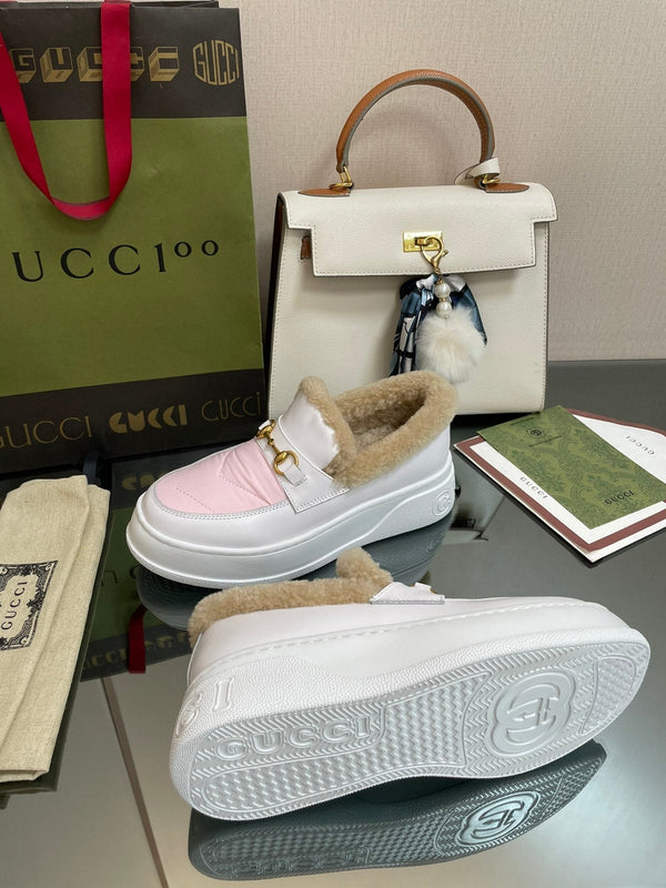 MOCASSINO GG IN PELLE DI VITELLO BIANCO MIX ROSA CHIARO CON FODERA IN LANA BEIGE