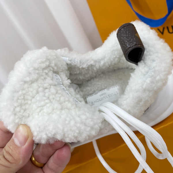 Sneaker LV Archlight in tessuto monogramma marrone scuro misto bianco