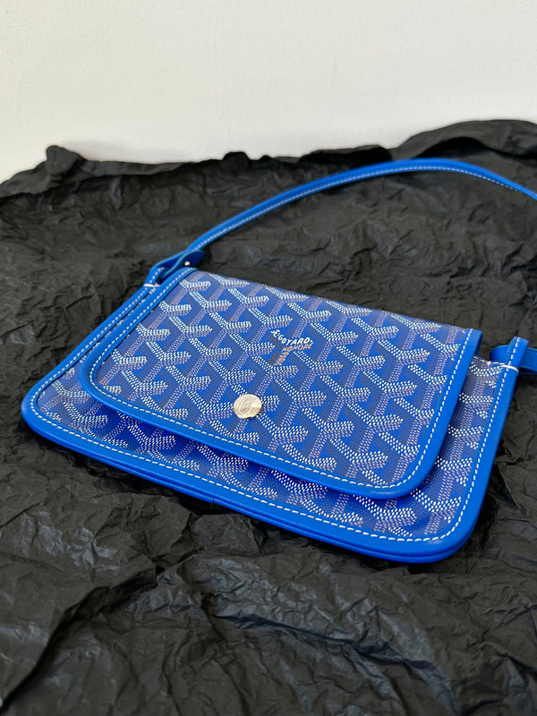 PLUMET POCKET WALLET 20 IN SAPPHIRE BLUE GOYARDINE CANVAS AND LAMBSKIN TRIM