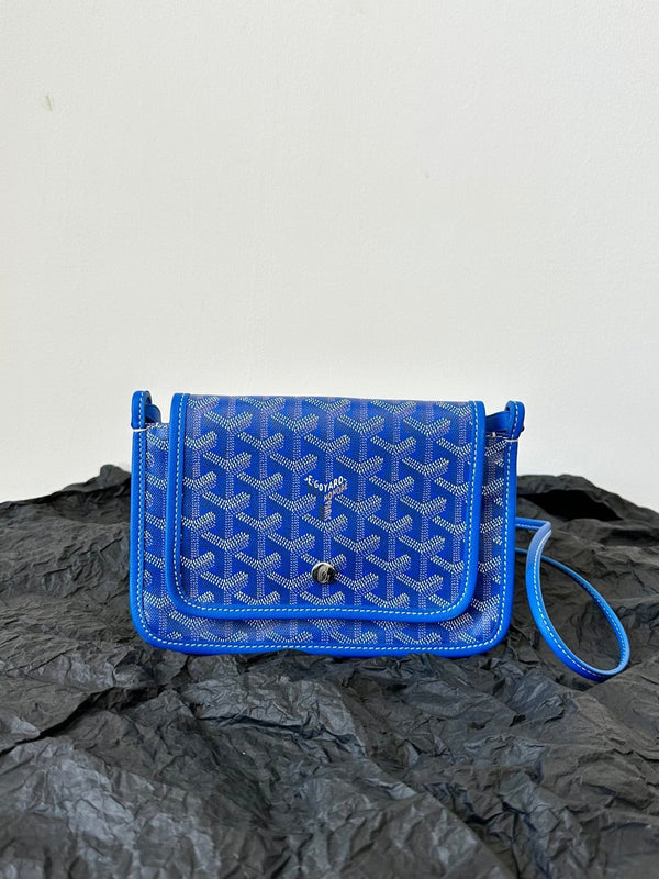PLUMET POCKET WALLET 20 IN SAPPHIRE BLUE GOYARDINE CANVAS AND LAMBSKIN TRIM
