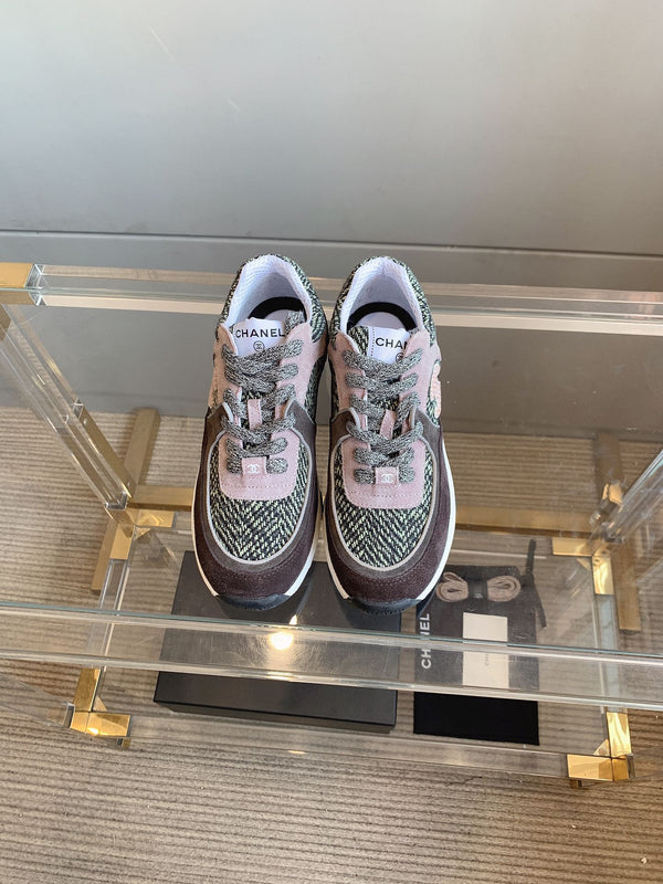 Sneaker CC in pelle scamosciata multicolore 145634