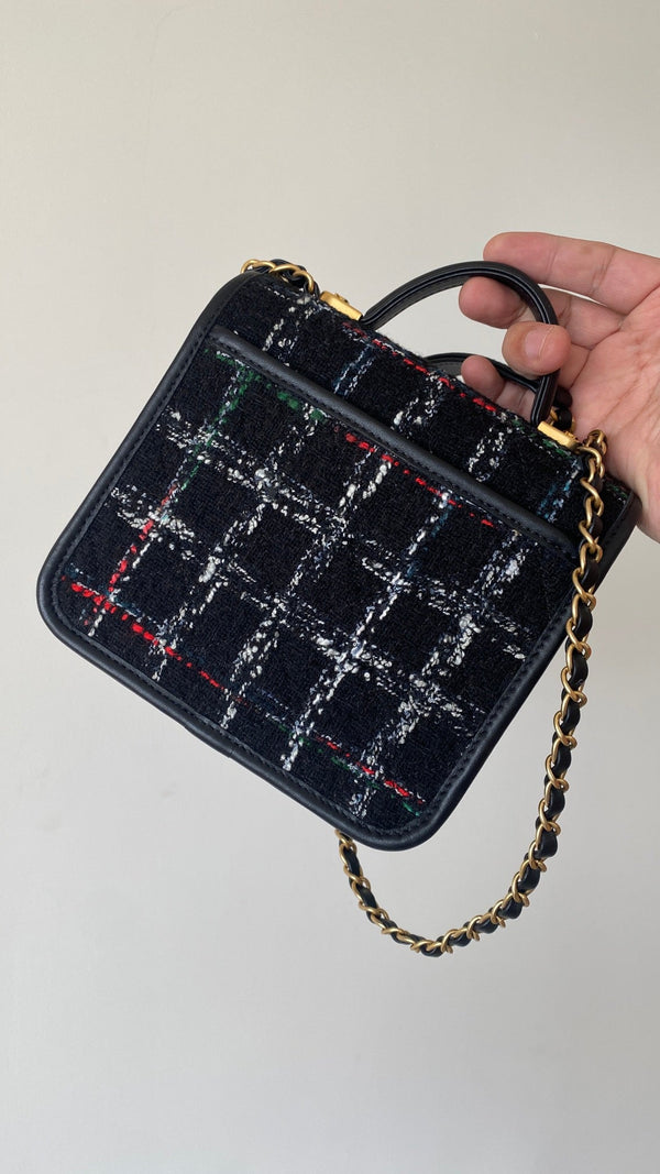 CC 2025 Small Flap Bag 21 Black Tweed Leather Gold Hardware