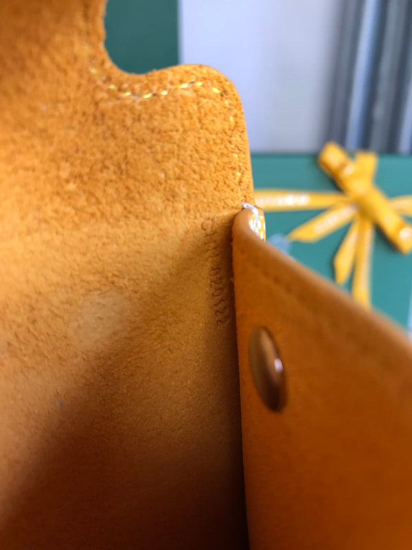 MONTMARTRE GM CASE 18 IN YELLOW GOYARDINE CANVAS