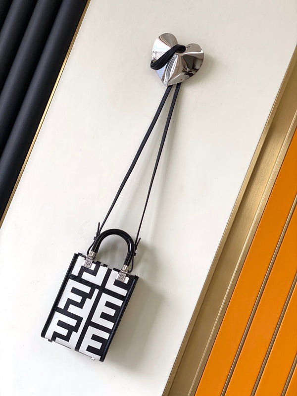 MINI SUNSHINE SHOPPER BAG 18 IN WHITE MIX BLACK SMOOTH CALFSKIN