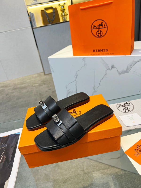 Giulia Sandal Black Calfskin