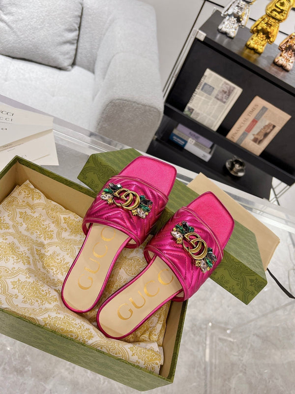 SANDALO SLIDE GG SPARKLE CRYSTAL IN PELLE DI VITELLO ROSA METALLIZZATA