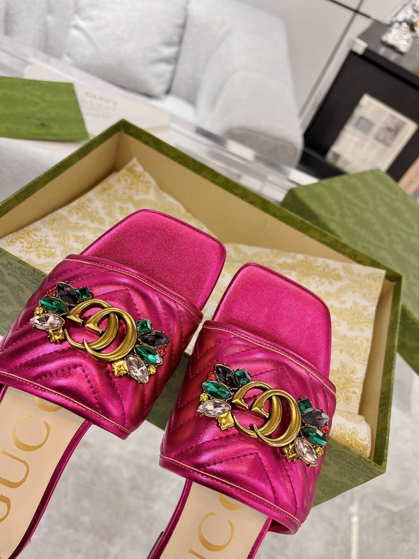 SANDALO SLIDE GG SPARKLE CRYSTAL IN PELLE DI VITELLO ROSA METALLIZZATA