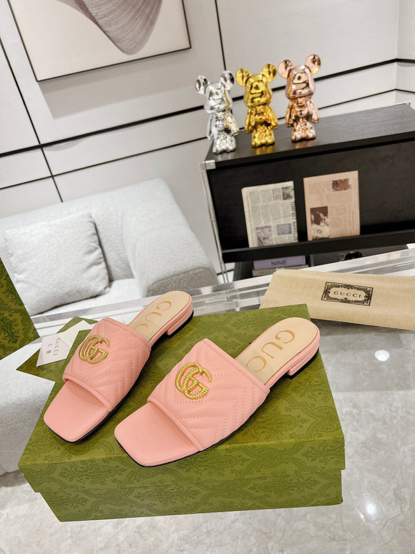 SANDALO SLIDE GG ESCLUSIVO IN PELLE DI VITELLO ROSA CHIARO